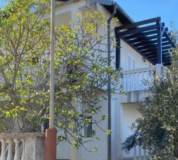 Apartment Raslina מראה חיצוני תמונה